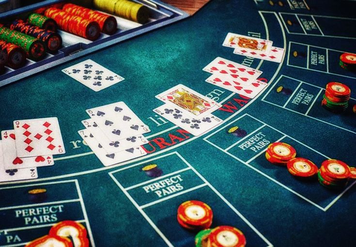 Jewelry King آن لائن کیسینو میں اصل گیمز